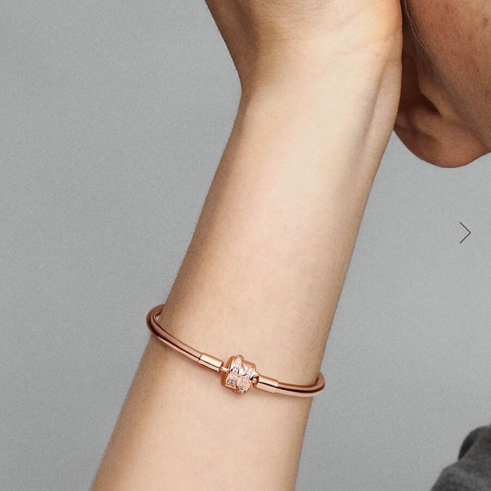 Pandora Limited Edition Shooting Star Bangle 14k rose gold plating NEW size 8.3